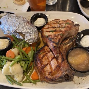 Williamson's Restaurant & Bar - American Near Me - New Lenox, Illinois Williamson's Restaurant & Bar - American Near Me - New Lenox, Illinois