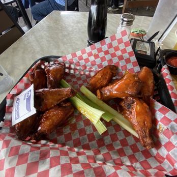 Sam's - Blue Turtle Bay - Trinidad scorpion wings - Sports Bars Near Me - Old Hickory, Tennessee