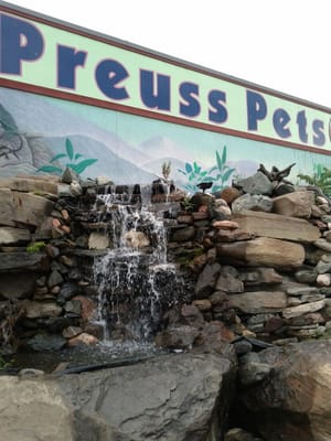 Preuss Pets by null