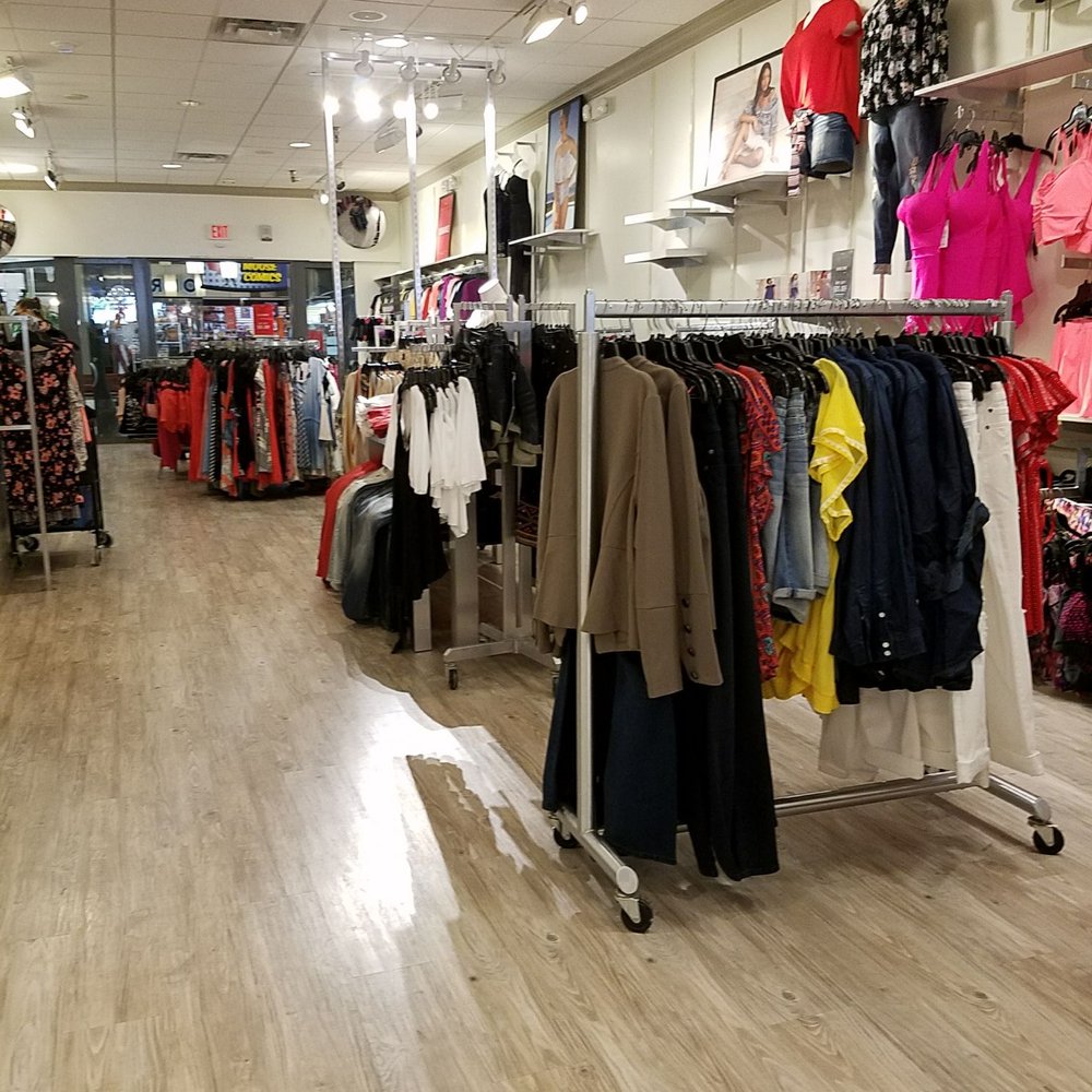 Torrid - Plus Size Fashion Near Me - Bellevue, Washington Torrid - Plus Size Fashion Near Me - Bellevue, Washington