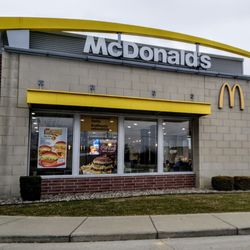McDonald's - Storefront for McDonald's Tecumseh