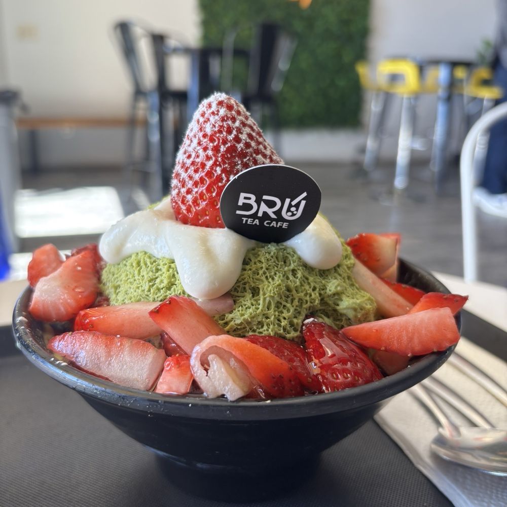 Bru Tea Cafe - Matcha strawberry bingsu - Bubble Tea Near Me - Elk Grove, California Bru Tea Cafe - Matcha strawberry bingsu - Bubble Tea Near Me - Elk Grove, California
