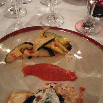 Bella Restaurant - Italian Near Me - Glendale, Rhode Island