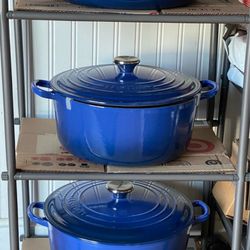Le Creuset Outlet Store - Dutch Oven 5 & 7 Quart & Multi purpose pan with Grille Lid