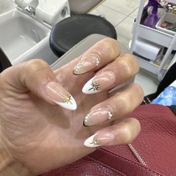 Cutie-cle Nails & Spa - Nail Salons Near Me - Santee, California