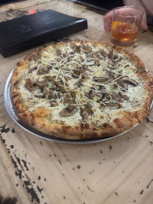 Rough Draught Whiskey Bar by null