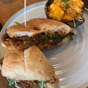 Yardbird Table & Bar - Smoked Brisket Sandwich - Southern Near Me - Miami Beach, Florida