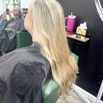 Wild Radiance Salon - Full blended highlight - Hair Salons Near Me - Chico, California Wild Radiance Salon - Full blended highlight - Hair Salons Near Me - Chico, California