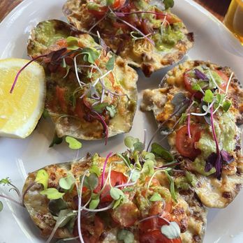 Cliff’s PDX - Baked oysters - Dive Bars Near Me - Portland, Oregon