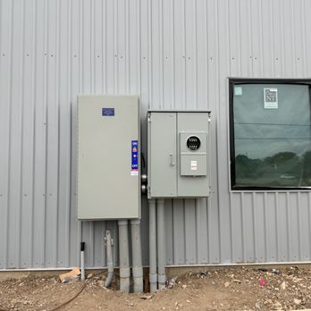 North Dallas Electrical Contractors - New 800 Amp commercial electrical service - Electricians Near Me - Little Elm, Texas