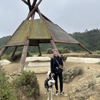Paradise Falls - TeePee midway point. Shaded with some seating. - Hiking Near Me - Thousand Oaks, California Paradise Falls - TeePee midway point. Shaded with some seating. - Hiking Near Me - Thousand Oaks, California
