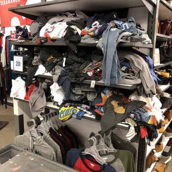 Old Navy - Women's Clothing Near Me - Wauwatosa, Wisconsin