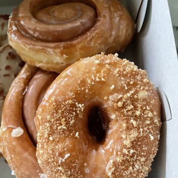 Sunrise Donuts - Crumb donut - Donuts Near Me - Surprise, Arizona