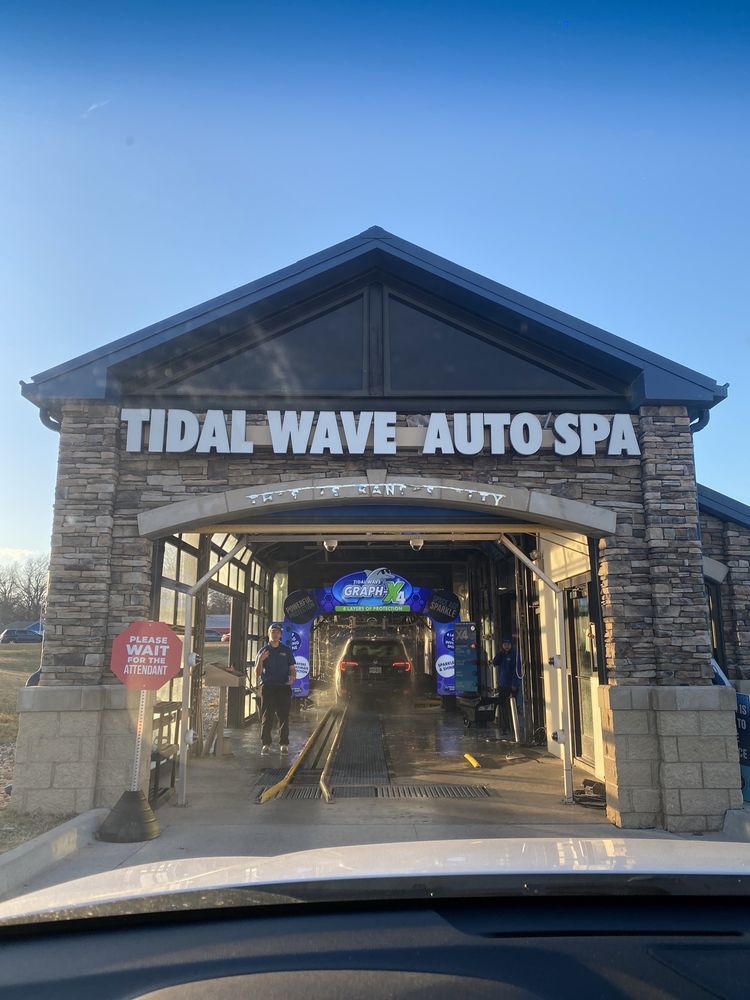 TIDAL WAVE AUTO SPA KANSAS CITY Updated August 2024 16 Photos