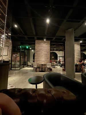 Bourbon House by null