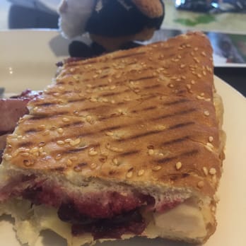 Robert Harris Coffee Roasters - Cranberry chicken heaven - Coffee & Tea Near Me Robert Harris Coffee Roasters - Cranberry chicken heaven - Coffee & Tea Near Me