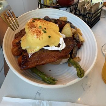 Sweet Maple - Breakfast & Brunch Near Me - Santa Monica, California Sweet Maple - Breakfast & Brunch Near Me - Santa Monica, California
