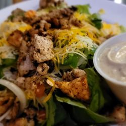 Froggers Grill & Bar - Chicken salad