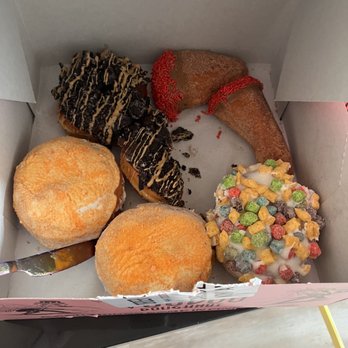Voodoo Doughnut - Mango tango and captain oh my captain and some others - Donuts Near Me - Eugene, Oregon