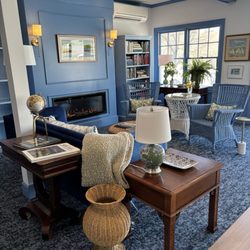 The Sparhawk Oceanfront Resort - The Sparhawk's lobby / sitting area