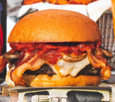 Wahlburgers by null