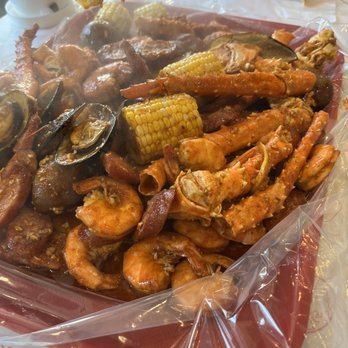 Cap't Loui - Crab, shrimp, and mussels! - Cajun/Creole Near Me - Stoneham, Massachusetts Cap't Loui - Crab, shrimp, and mussels! - Cajun/Creole Near Me - Stoneham, Massachusetts