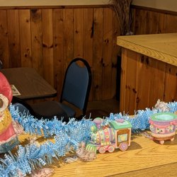 Eric's Restaurant & Pizza - Easter