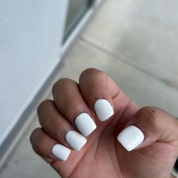 Alpha Nails Bar