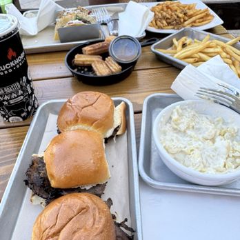 Buckhorn BBQ + Grill - Tri tip Sliders - Barbeque Near Me - Folsom, California