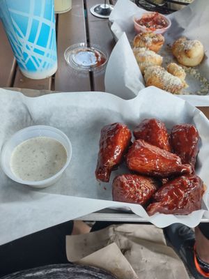 48 North Pizzeria by null