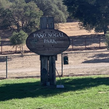 Paso Nogal Park - Dog Parks Near Me - Pleasant Hill, California