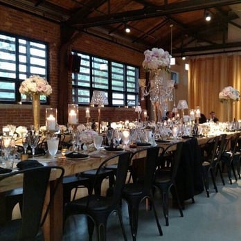 Juliet Tan Floral Design - Floral Designers Near Me - Chicago, Illinois Juliet Tan Floral Design - Floral Designers Near Me - Chicago, Illinois