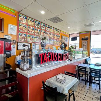 Taco's El Rey - Mexican Near Me - La Mirada, California
