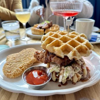 Bunny's Buckets & Bubbles - Chicken waffle sandwich - Chicken Shop Near Me - Baltimore, Maryland Bunny's Buckets & Bubbles - Chicken waffle sandwich - Chicken Shop Near Me - Baltimore, Maryland