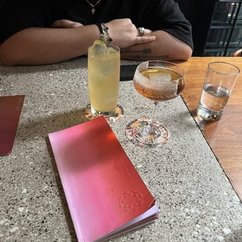 Limantour - Peach Tokyo and Anana Vintage - Cocktail Bars Near Me - México, D.F., DIF Limantour - Peach Tokyo and Anana Vintage - Cocktail Bars Near Me - México, D.F., DIF