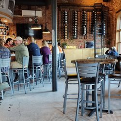 Iron Bay Restaurant & Drinkery