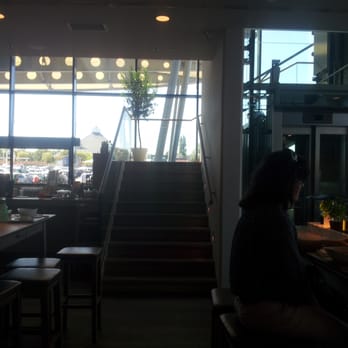 Vapiano - View to outside - Italian Near Me - Vösendorf-Süd, 3 Vapiano - View to outside - Italian Near Me - Vösendorf-Süd, 3