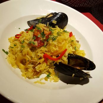 Wilcom's Inn - Paella with chicken, shrimp and mussels, part of wine tasting menu - Steakhouses Near Me - Monrovia, Maryland Wilcom's Inn - Paella with chicken, shrimp and mussels, part of wine tasting menu - Steakhouses Near Me - Monrovia, Maryland