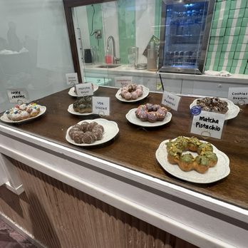 Dochi - Donut display - Donuts Near Me - Seattle, Washington Dochi - Donut display - Donuts Near Me - Seattle, Washington