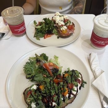 Lucky Lucky Cafe - Cafes Near Me - New York, New York Lucky Lucky Cafe - Cafes Near Me - New York, New York