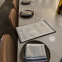 Motek Miami Beach - Table