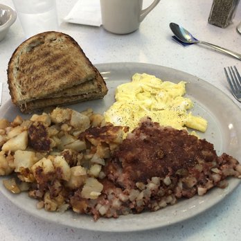 Jay's Diner - Corn beef hash, scrambled eggs, rye toast - American Near Me - Rochester, New York
