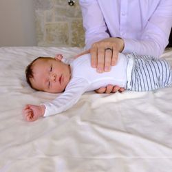 Mobile Osteopathy - Treatment of newborn