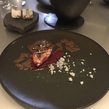 Alinea - New American Near Me - Chicago, Illinois