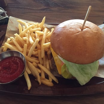 Saint & Second - New American Near Me - Long Beach, California