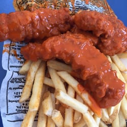Totally Kickin' Chicken Boneless Wings - Chicken & Fries