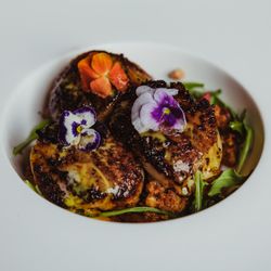 Honey and Hooch - Bronzed Colossal Scallops