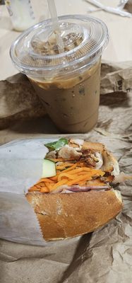 VPho and Pizzeria by null