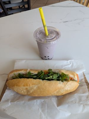 Banh Mi Saigon by null
