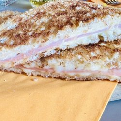 In 't Klein Stadhuis - Croque uit het vuistje (voor kindje)/Croque Monsieur for kids